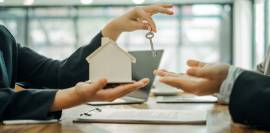 Uspořte čas i peníze. Důvodů, proč při prodeji nemovitosti spolupracovat s realitkou, je však více.