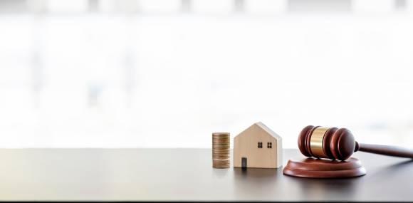 Uvažujete o aukci nemovitosti? Podívejte se, jak celý proces probíhá